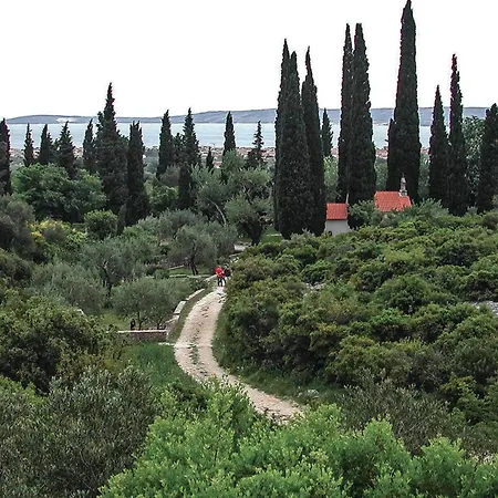 Nice Home In Kastel Novi * Kaštel Novi