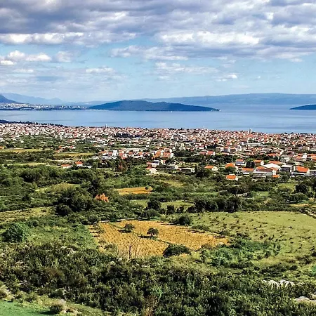 Nice Home In Kastel Novi Kaštel Novi